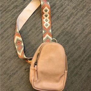 Urban Originals Liberty Sling Bag